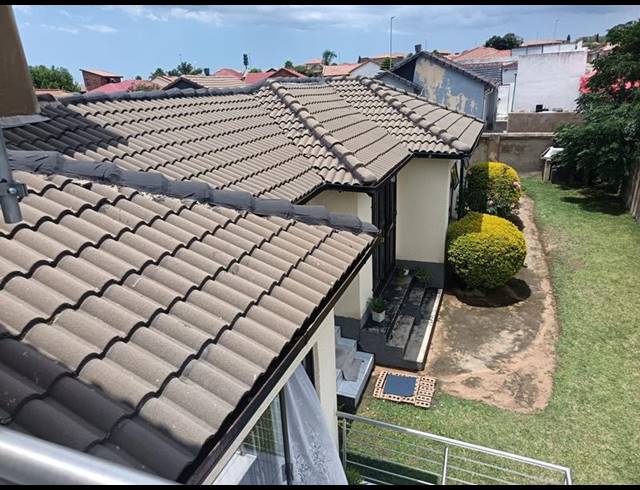 3 BEDROOM HOUSE FOR SALE IN BIRCH ACRES